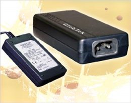 Série de Fontes de Alimentação Alternadas Desktop de Saída Única 60 Watts da GlobTek Série de Fontes de Alimentação Alternadas Desktop de Saída Única 60 Watts da GlobTek